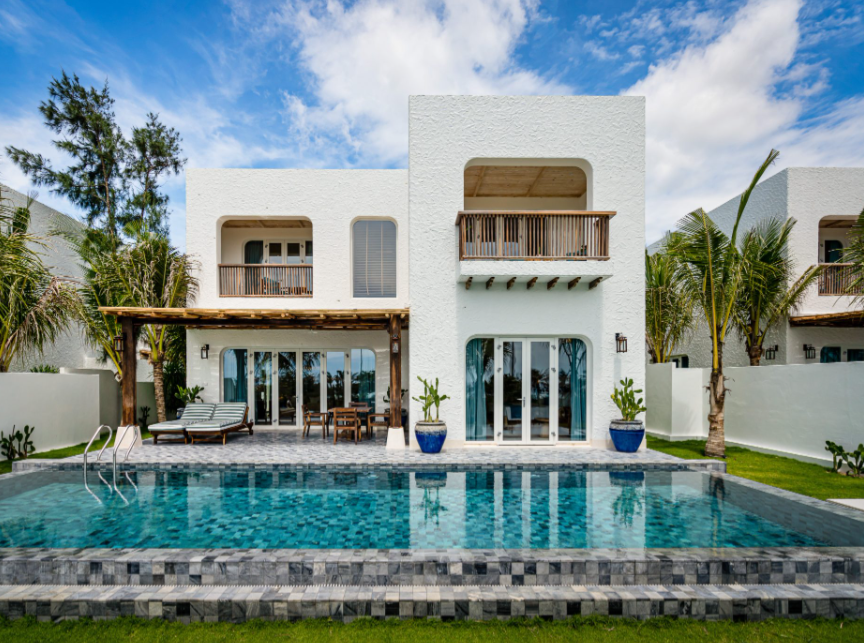 Residences 2BR Ocean View + Pool